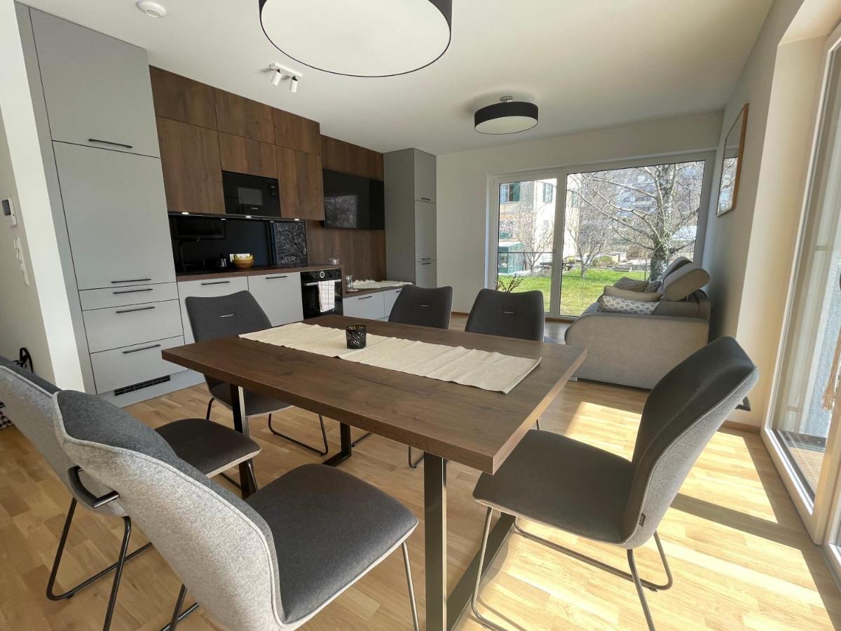 Luxury - Apartment Mit Balkon In Seenaehe Gmunden Exterior photo
