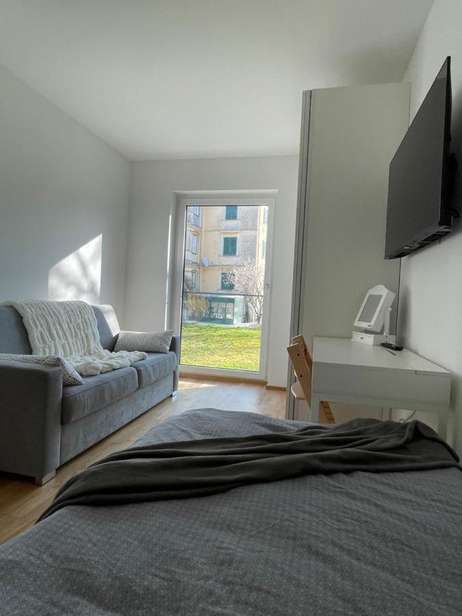 Luxury - Apartment Mit Balkon In Seenaehe Gmunden Exterior photo